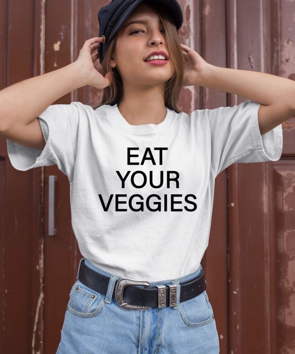 Hermusicx Wearing Eat Your Veggies Shirt3