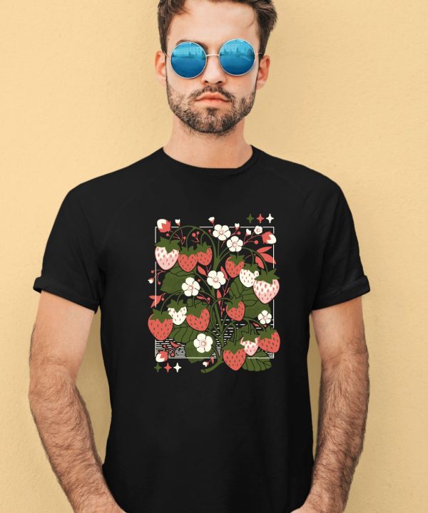 Dokirosi Anime Friends Ccxp Strawberry Fields Shirt