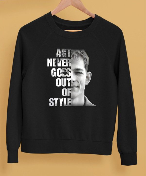 Donaldson Art Never Goes Out Of Style Shirt5