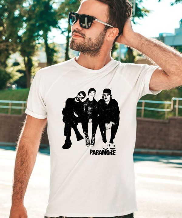 Paramore MusicCom Paramore Group Photo Boyfriend Fit Girls Shirt2