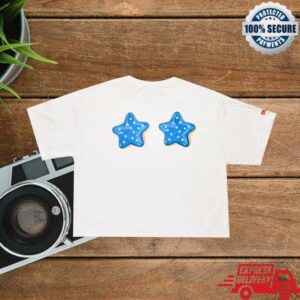 Dunkin Runs On Merch Store Star Donut Boxy Cropped Tee