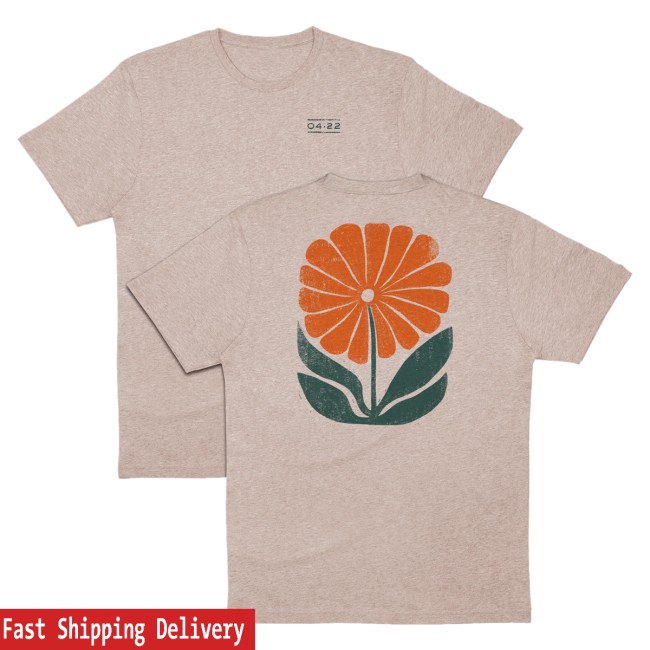 Typographia Merch Store 04.22 Daisy Tee 2 Typographia Merch Store 04.22 Daisy Tee